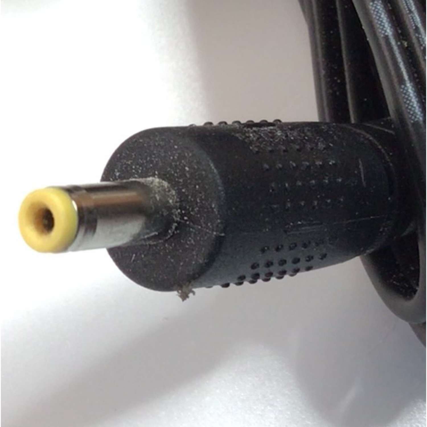 CARGADOR / ADAPTADOR DE FUENTE DE ALIMENTACION CHALLENGER  VCA-VCD / NUMERO DE PARTE PS-1.35-515C / ENTRADA VCA 100-120V~ 50/60HZ, 0.4A / SALIDA VCD 5V 1.5A / EPS-1 COMPATIBLE ( REVISAR EN DESCRIPCON ) / MODELO PS-1.35-515C - Imagen 2